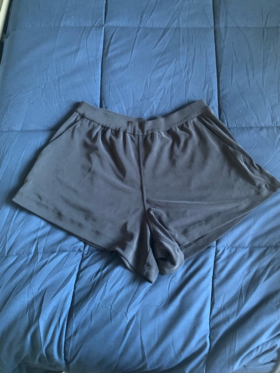 lululemon athletica Pants - lululemon athletica Black Drapey Softstreme High Rise Black Shorts size Small